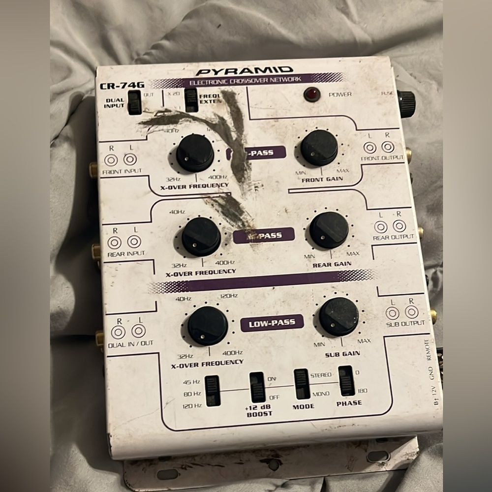 White Electronic Device